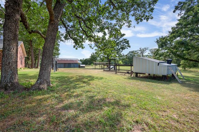 32318 Hamilton Road, Wanette, OK 74878