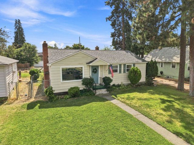 824 E Sanson Ave, Spokane, WA 99207