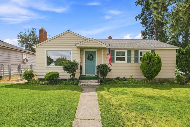 824 E Sanson Ave, Spokane, WA 99207