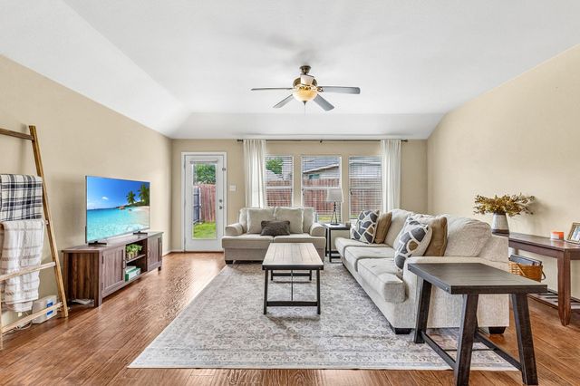 1682 Chukar Drive, Aubrey, TX 76227