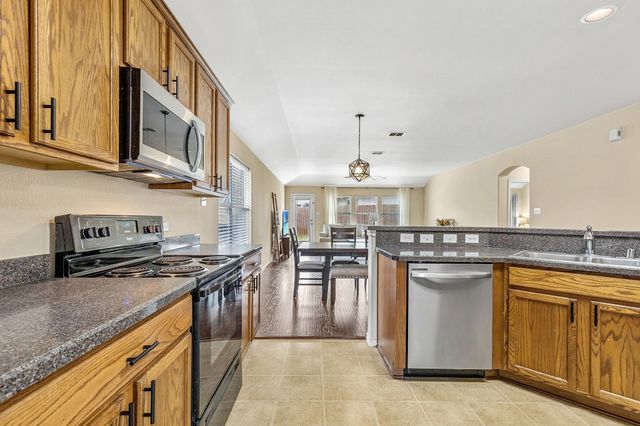 1682 Chukar Drive, Aubrey, TX 76227