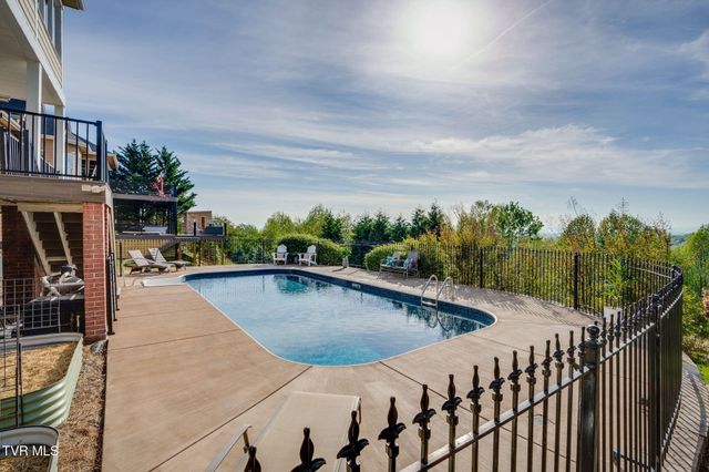 280 Alpine Trail, Kingsport, TN 37663