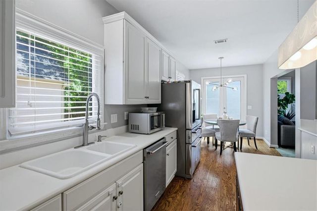 330 Shady River Trace, Roswell, GA 30076