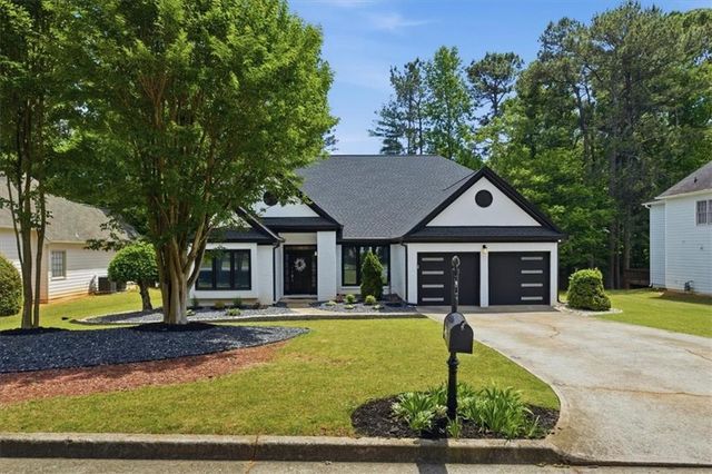330 Shady River Trace, Roswell, GA 30076