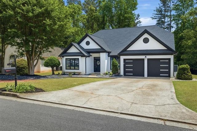 330 Shady River Trace, Roswell, GA 30076