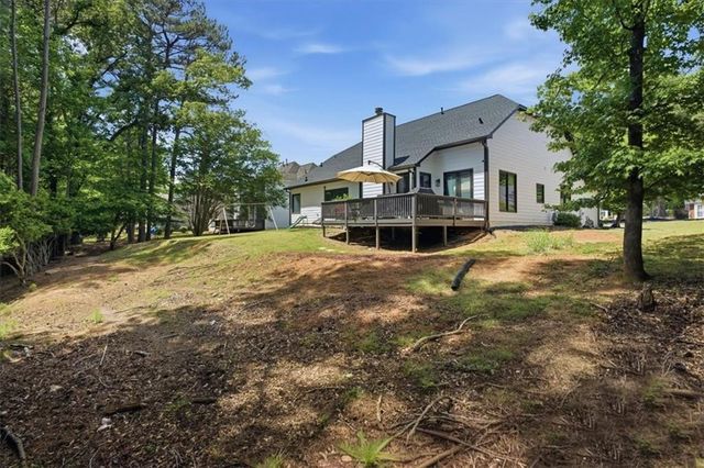 330 Shady River Trace, Roswell, GA 30076