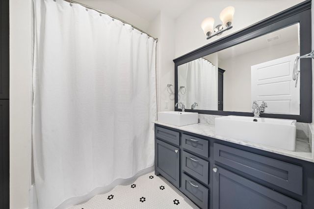 931 W Cottage Street, Houston, TX 77009