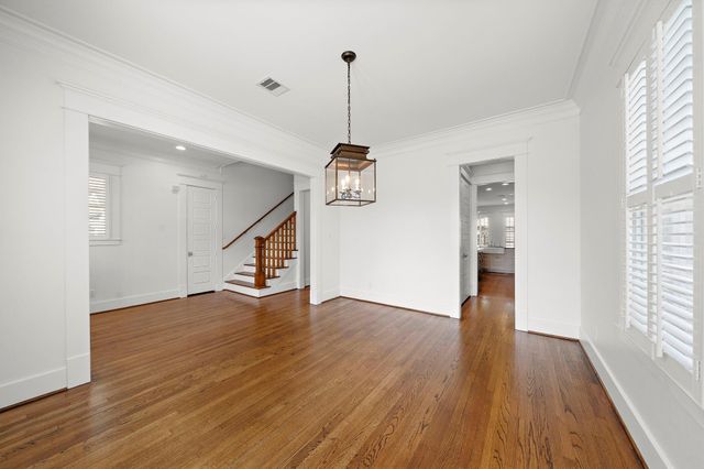 931 W Cottage Street, Houston, TX 77009