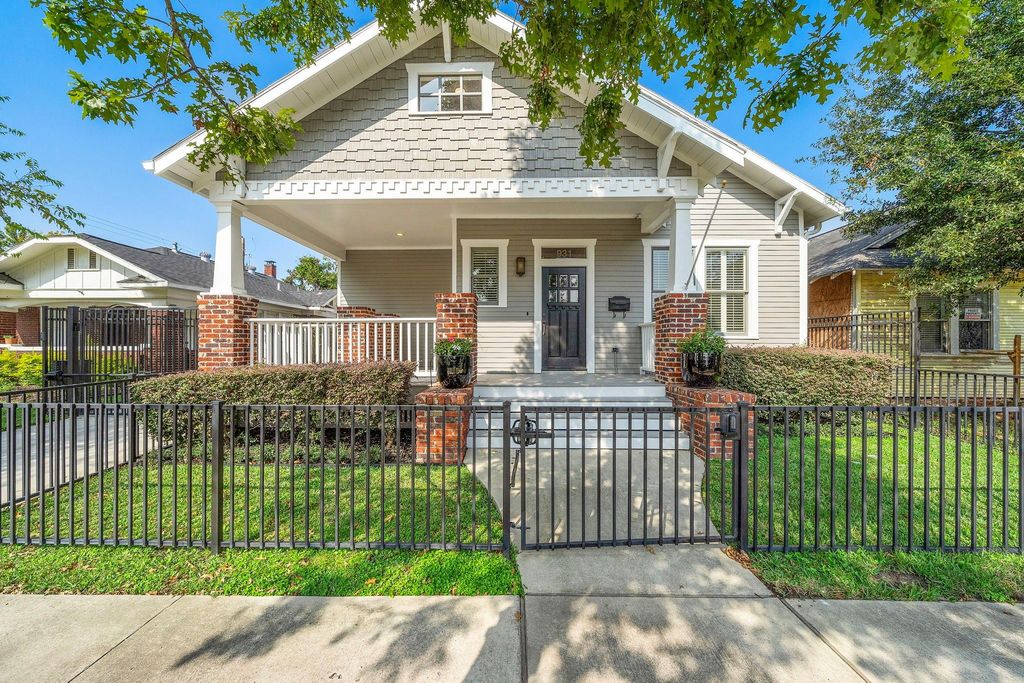 931 W Cottage Street, Houston, TX 77009