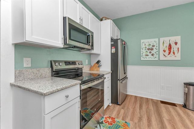 415 W MARION AVENUE, Punta Gorda, FL 33950