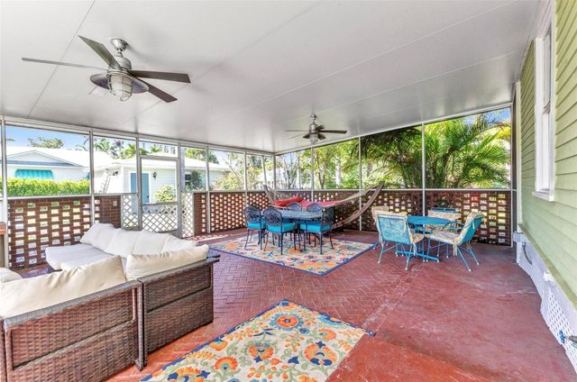 415 W MARION AVENUE, Punta Gorda, FL 33950