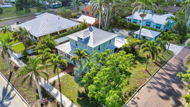 415 W MARION AVENUE, Punta Gorda, FL 33950