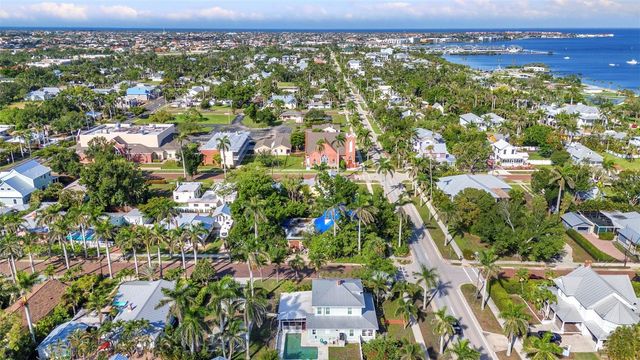 415 W MARION AVENUE, Punta Gorda, FL 33950