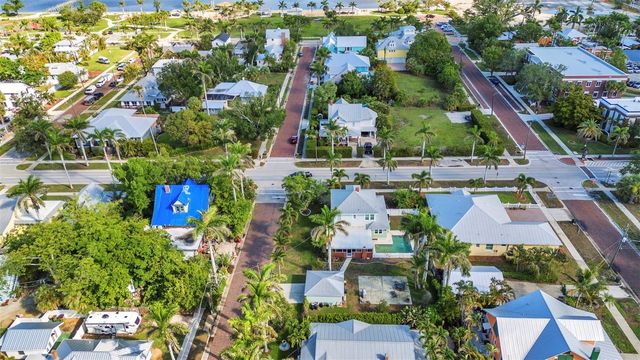 415 W MARION AVENUE, Punta Gorda, FL 33950