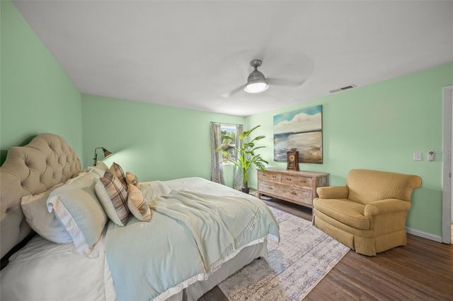 5240 MYAKKA VALLEY TRAIL, Sarasota, FL 34241