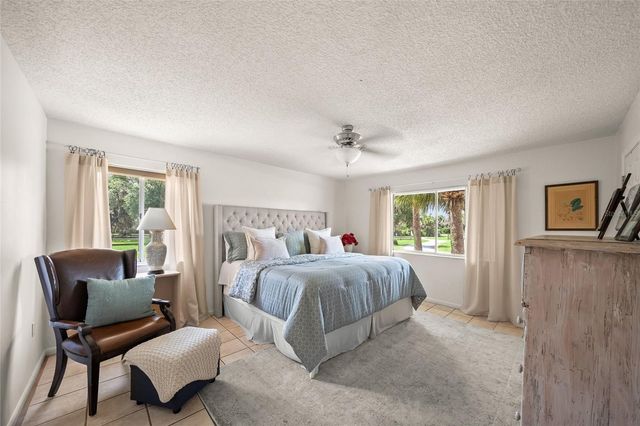 5240 MYAKKA VALLEY TRAIL, Sarasota, FL 34241