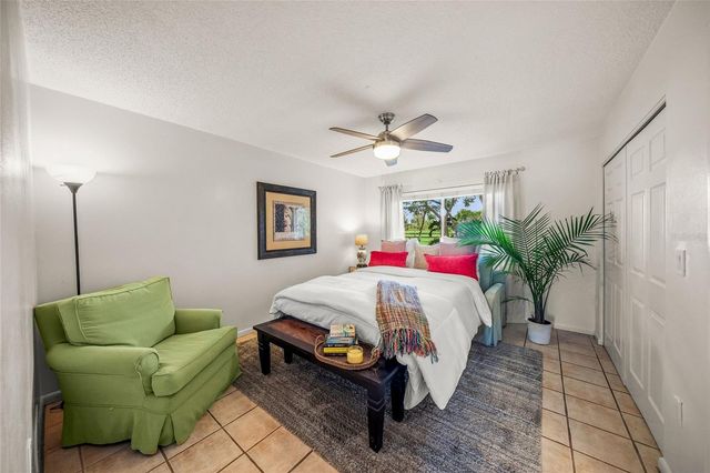 5240 MYAKKA VALLEY TRAIL, Sarasota, FL 34241