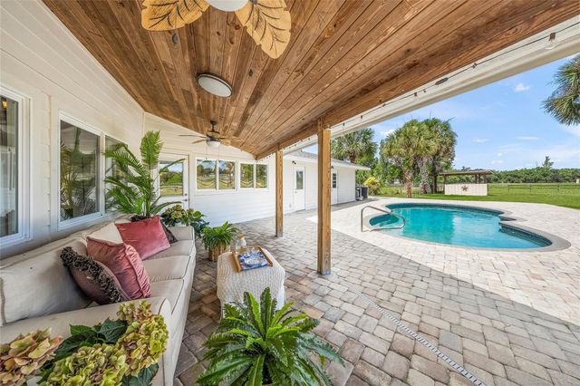 5240 MYAKKA VALLEY TRAIL, Sarasota, FL 34241