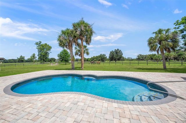 5240 MYAKKA VALLEY TRAIL, Sarasota, FL 34241