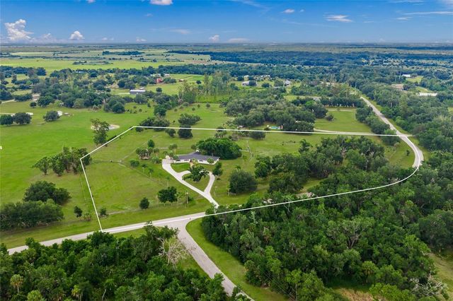 5240 MYAKKA VALLEY TRAIL, Sarasota, FL 34241