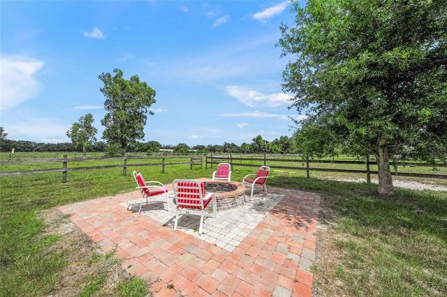 5240 MYAKKA VALLEY TRAIL, Sarasota, FL 34241