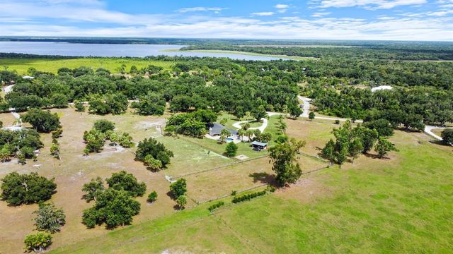 5240 MYAKKA VALLEY TRAIL, Sarasota, FL 34241
