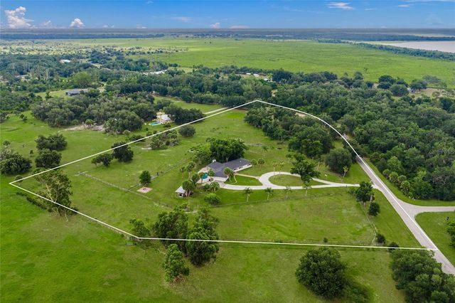 5240 MYAKKA VALLEY TRAIL, Sarasota, FL 34241