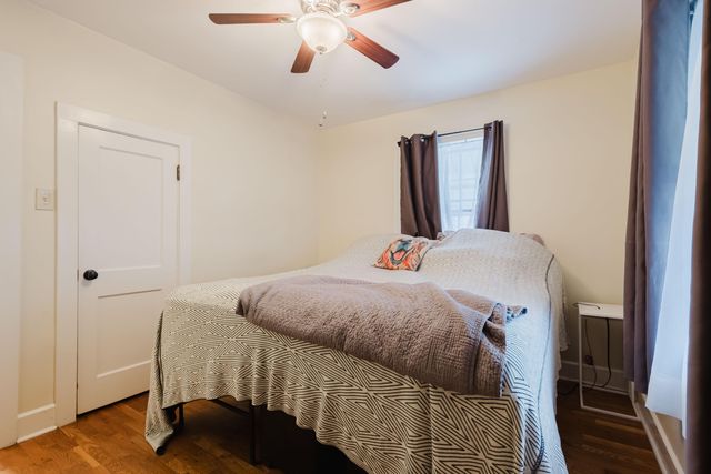 916 Meadow Lane, Lexington, KY 40505