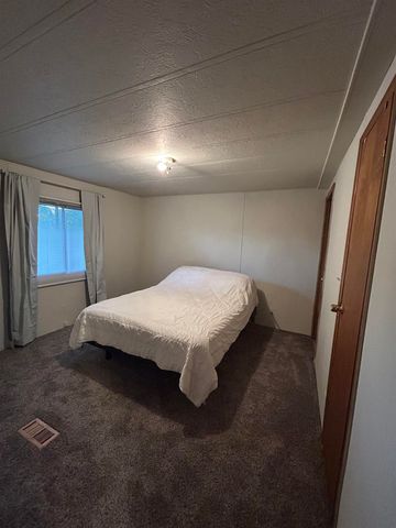 1318 Cleveland Street, Loma, CO 81524