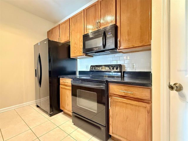 3190 DANTE DRIVE 301, Orlando, FL 32835