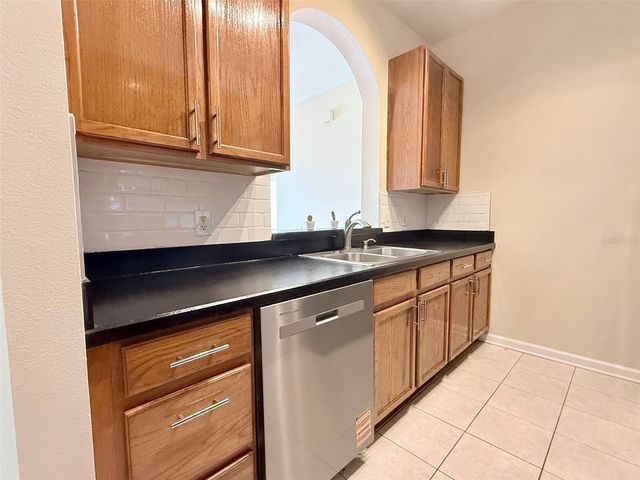3190 DANTE DRIVE 301, Orlando, FL 32835