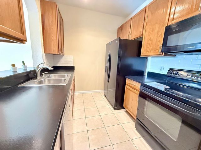 3190 DANTE DRIVE 301, Orlando, FL 32835
