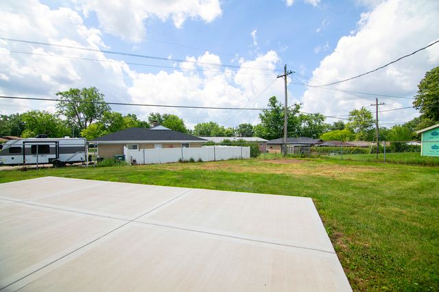 1256 Marla Terrace, Bradley, IL 60915