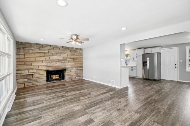 1256 Marla Terrace, Bradley, IL 60915