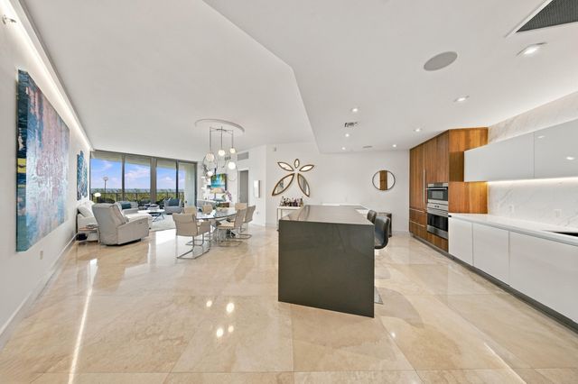 701 N Fort Lauderdale Beach Boulevard 704, Fort Lauderdale, FL 33304