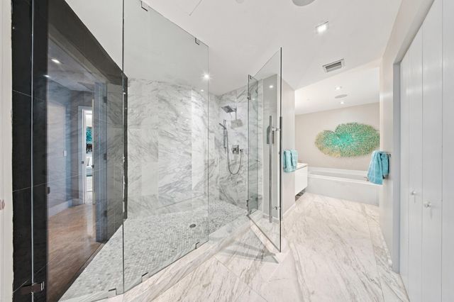 701 N Fort Lauderdale Beach Boulevard 704, Fort Lauderdale, FL 33304