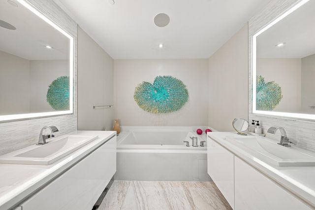 701 N Fort Lauderdale Beach Boulevard 704, Fort Lauderdale, FL 33304