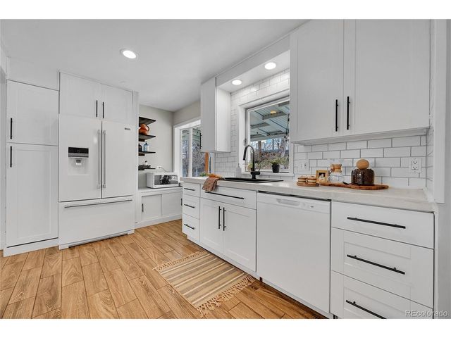 2884 S Harrison St, Denver, CO 80210