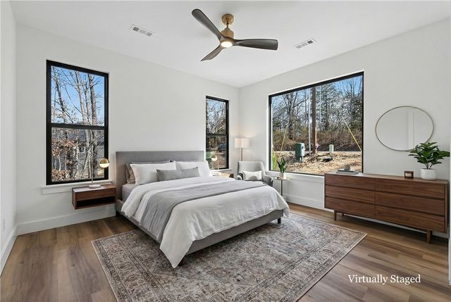 29 Annabell Lane, Bella Vista, AR 72715