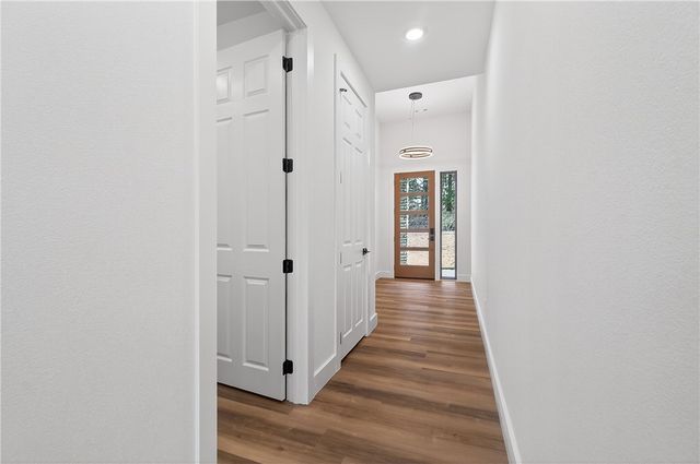 29 Annabell Lane, Bella Vista, AR 72715