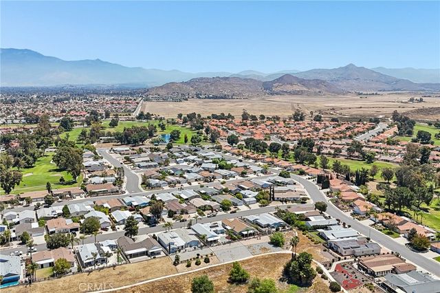 1601 Ailanthus, Hemet, CA 92545