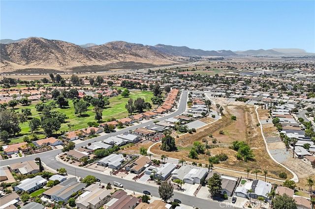 1601 Ailanthus, Hemet, CA 92545