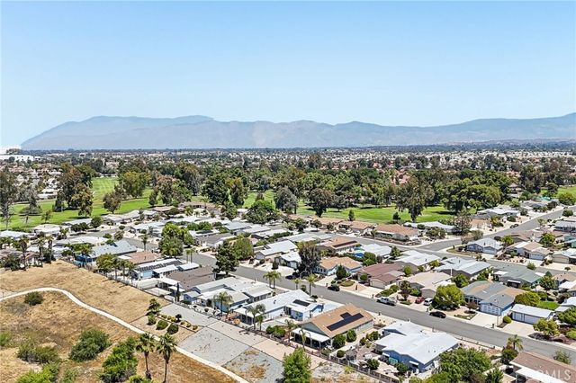 1601 Ailanthus, Hemet, CA 92545