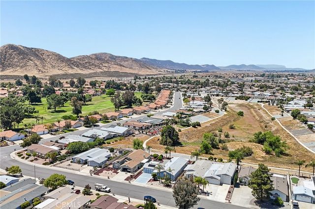 1601 Ailanthus, Hemet, CA 92545