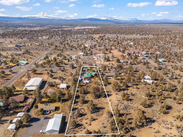 67134 Central Street, Bend, OR 97703