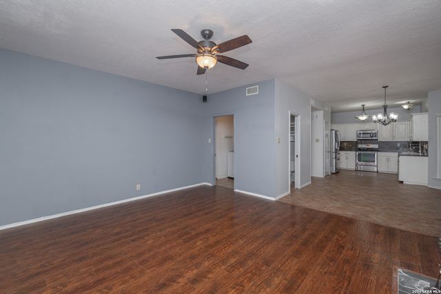 2658 Chestnut Bend, San Antonio, TX 78232