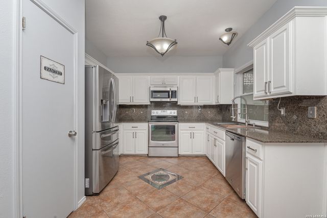 2658 Chestnut Bend, San Antonio, TX 78232