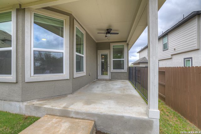 1433 Escarpment, New Braunfels, TX 78132