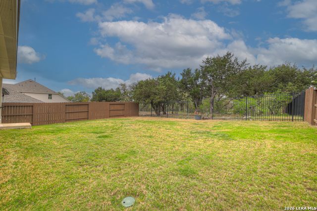 1433 Escarpment, New Braunfels, TX 78132