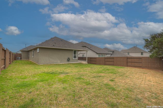 1433 Escarpment, New Braunfels, TX 78132